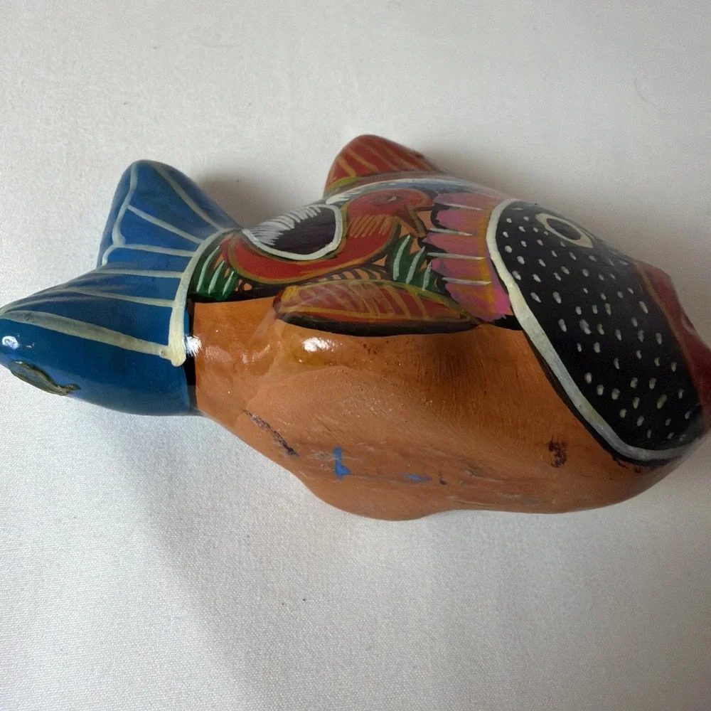 Vintage Folk Art Mexican Hand Painted Goldfish Pottery Fish.Length 4.5